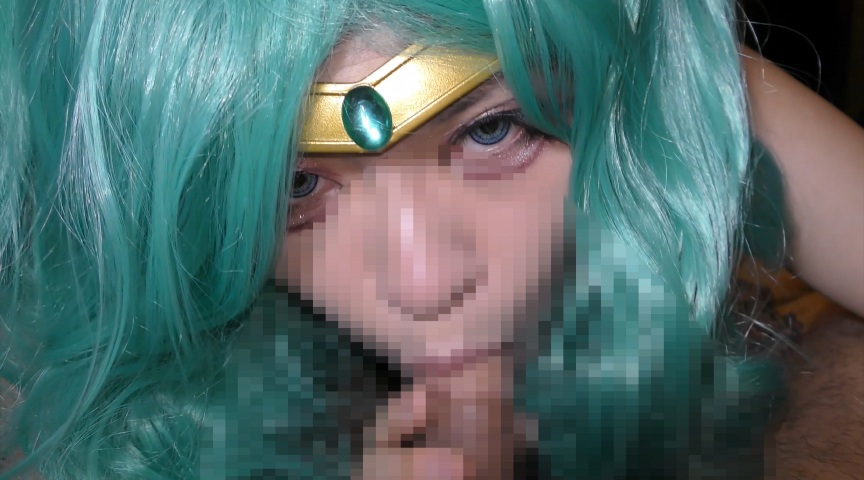 美形コスプレ女子とスカトロハメ撮り！滝のように止まらない下痢