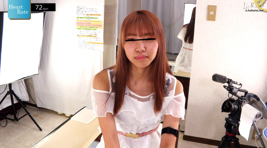 理想と現実！キレイなお姉さんでも汚いウンチをブッこいています